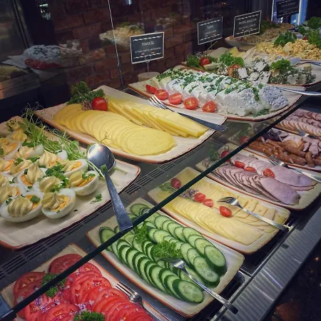 Gorecznik فندق أوستروف فيلكابورسكي