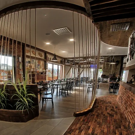 فندق Gorecznik 3*